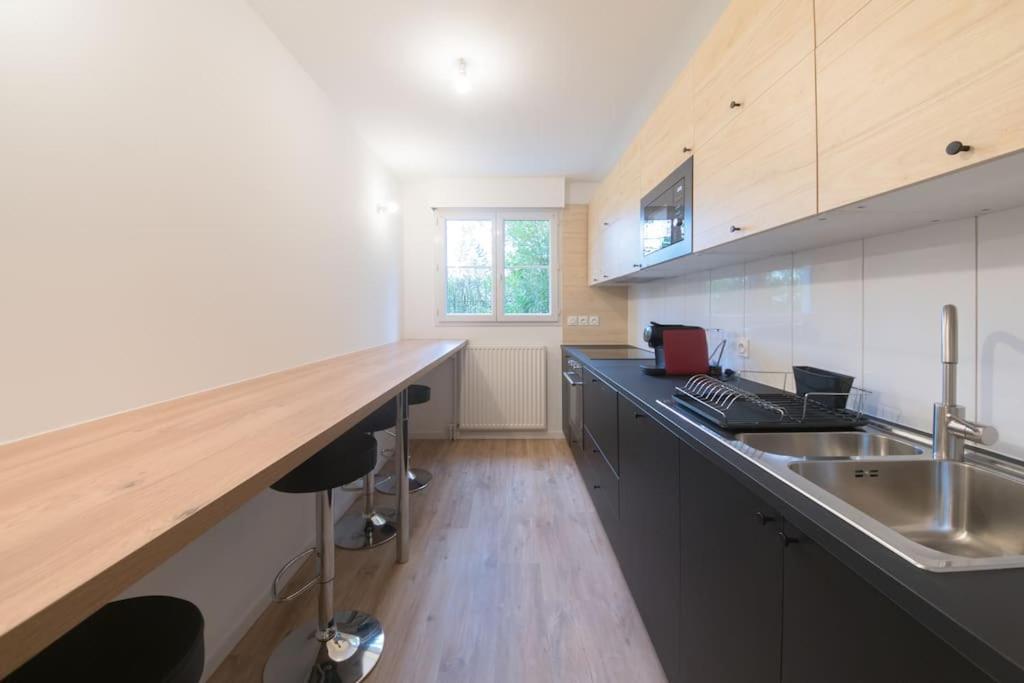 Suite Moderne Familiale 8 Pers - Disney 10M - 2 Sdb Bussy-Saint-Georges Luaran gambar