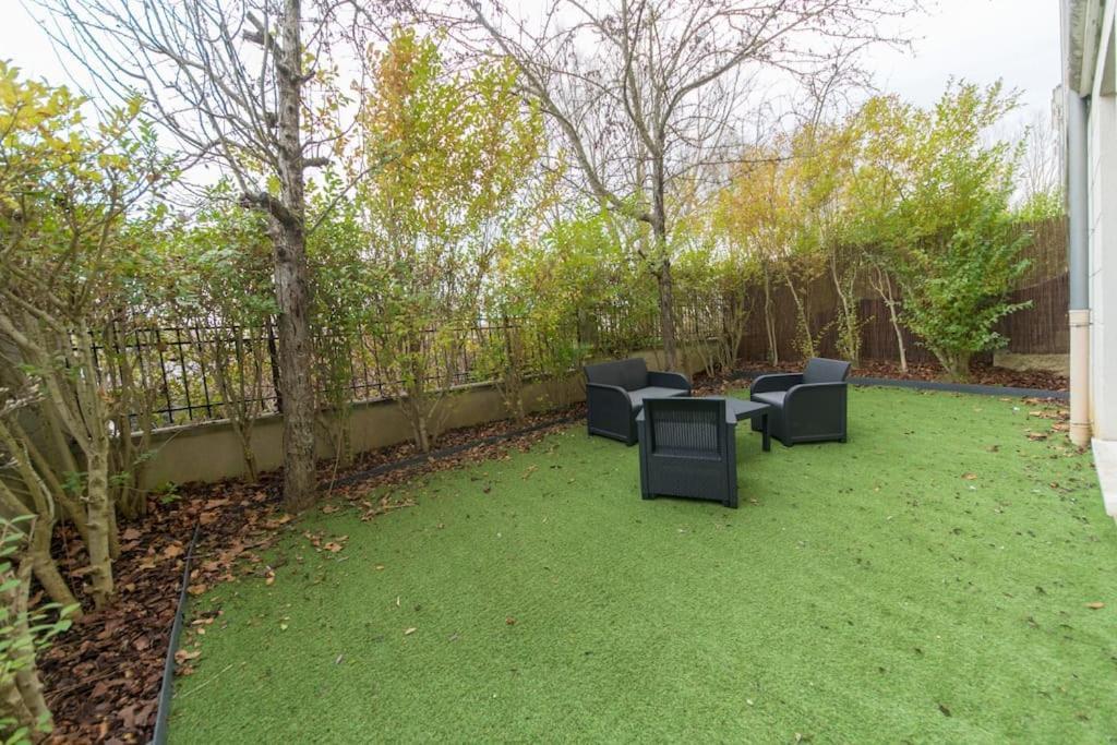 Suite Moderne Familiale 8 Pers - Disney 10M - 2 Sdb Bussy-Saint-Georges Luaran gambar